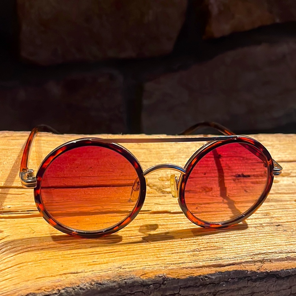 Preowned Madden Girl sunglasses.Tortoise
